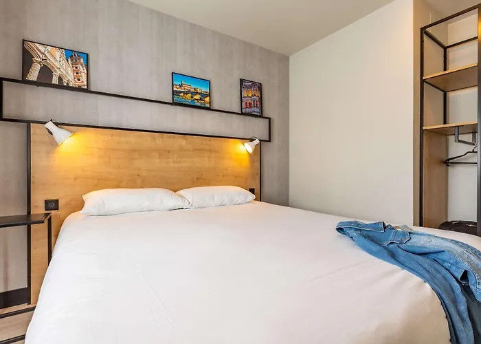 Ibis Blois Centre Chateau