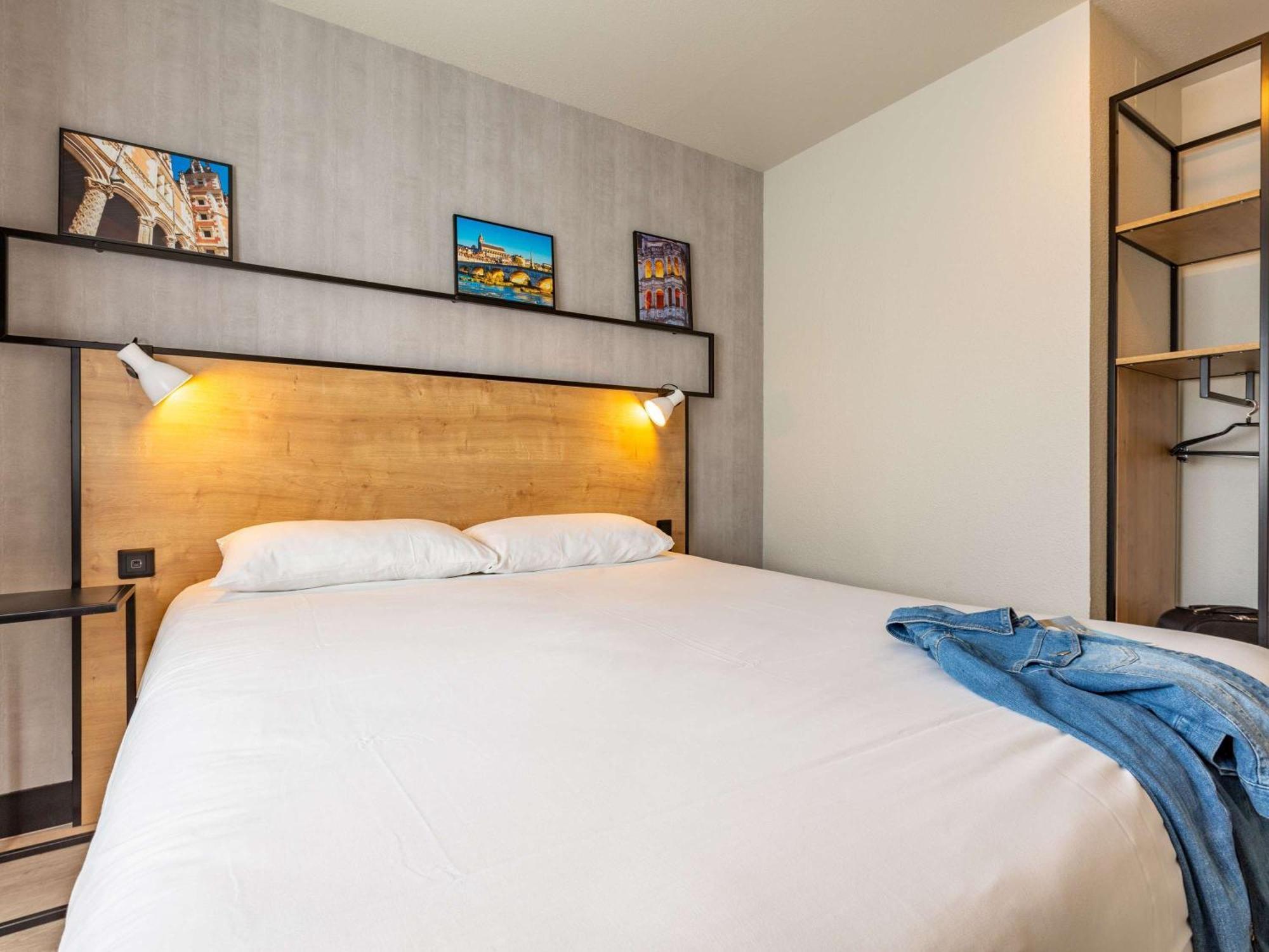 Ibis Centre Chateau 3*